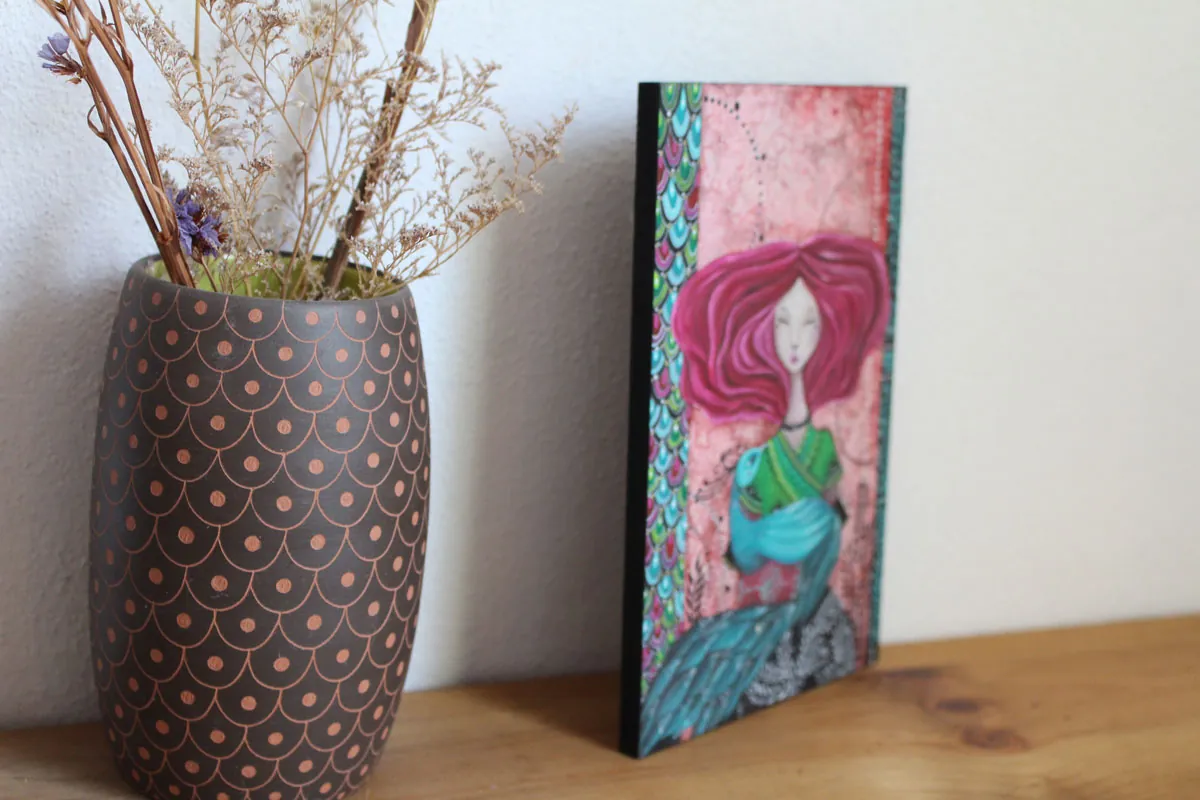 A bird came for me, a painting about the awakening of an unlikely friendship